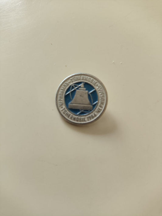 Soviet Chernobyl Liquidator Badge Pin USSR Ukraine original 1986